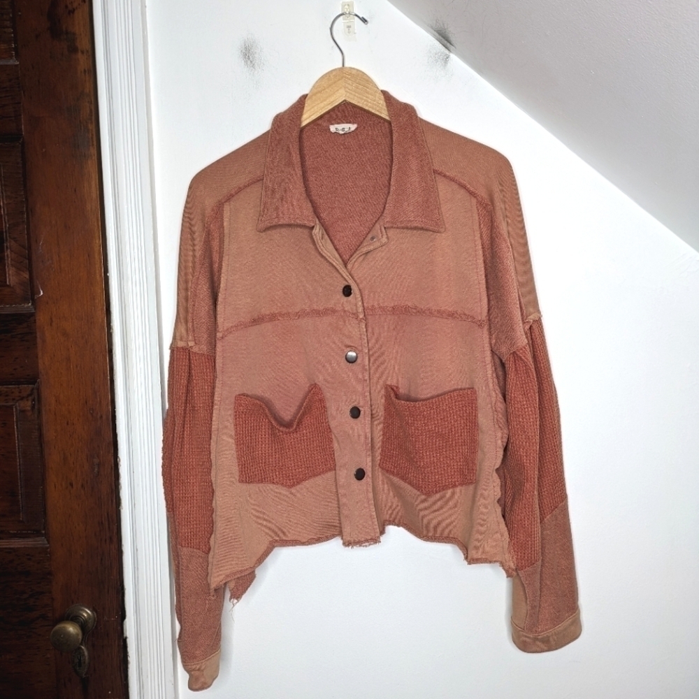 POL Oversized Cotton Blend Distressed Cropped Skirt Jacket Thermal Inset Size S